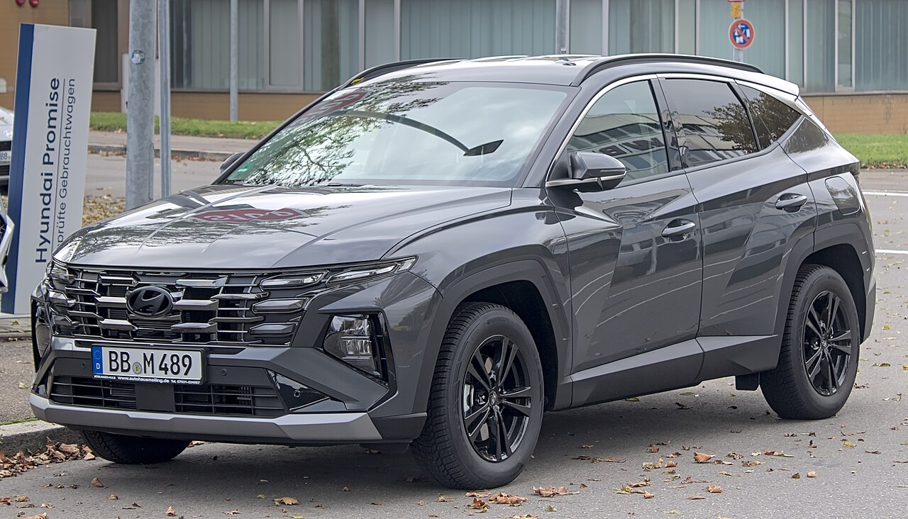 Hyundai Tucson Auto car rental Fes Morocco